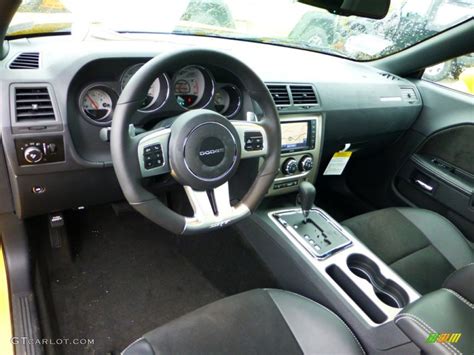 Dodge Challenger Interior Srt8