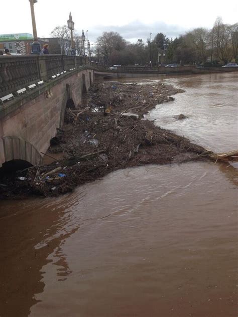 Worcester Flooding - (9th February) The River Severn Bursts It's Banks Flooding Worcester Town ...