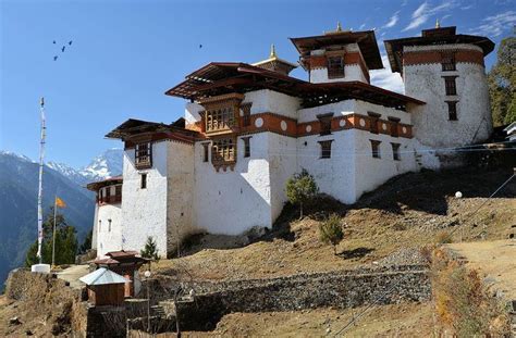 Gasa Dzong - Alchetron, The Free Social Encyclopedia