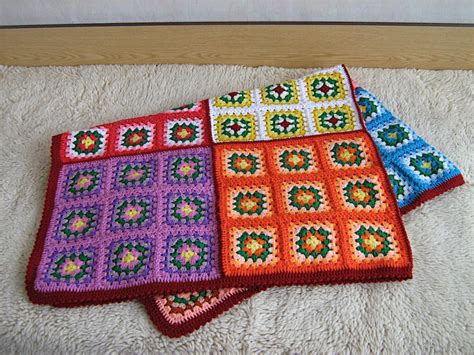 Granny Square Afghan, Red, Colorful, Home Decor, Retro, Bed, Cover ...