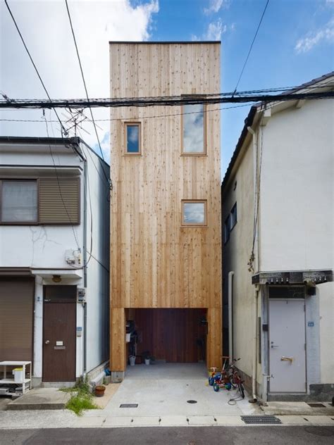 Fill in the Gaps: Infill Architecture in Urban Residual Spaces | ArchDaily