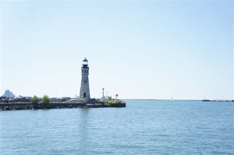 Working for Downtown Buffalo Walks at the Buffalo Lighthouse - Buffalo ...