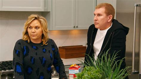 Todd, Julie Chrisley's lawyers disagree with prosecutors sentencing ...