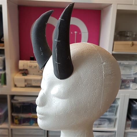 Demon horn pattern - 2 sizes! - Pretzl Cosplay