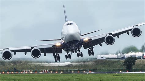 HEAVY CROSSWIND LANDINGS during a STORM at Amsterdam! - BOEING 747`s ...