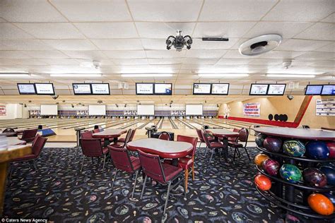 Bowling alley from 1960s that inspired The Big Lebowski goes on sale | Daily Mail Online