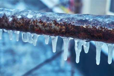 Frozen Water Pipes in Los Angeles: What To Do & Prevention