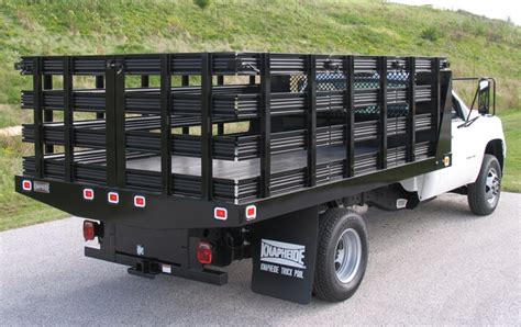 Flatbed / Stakebed | Lehmers GMC