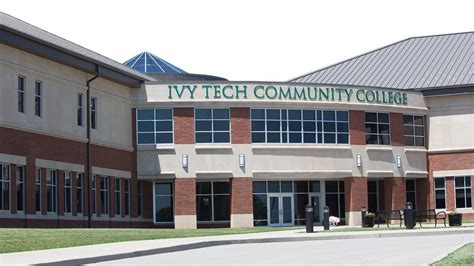 Ivy Tech awarded veterans grant - Indianapolis News | Indiana Weather | Indiana Traffic | WISH-TV