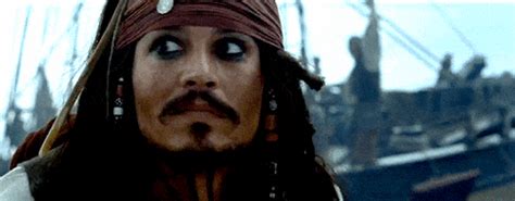 Pirates-Of-The-Caribbean- GIFs - Find & Share on GIPHY