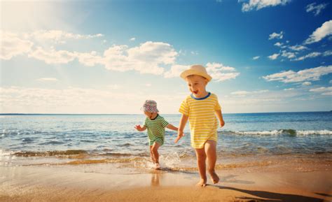 20 Fun Beach Activities for Kids