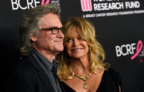 Goldie Hawn Opens Up About Choosing Not to Marry Kurt Russell, Citing Ugly Divorces - August 8, 2023