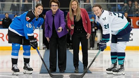 Canadian Micah Zandee-Hart embraces PWHL captaincy in city that never sleeps | CBC Sports