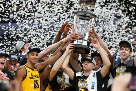 Iowa's B1G Basketball Schedule Released - Sports Illustrated Iowa ...