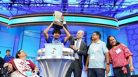 Dev Shah Wins the 2023 Scripps Spelling Bee With ‘Psammophile’ - The New York Times