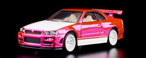 Pink and Powerful: RLC Exclusive Pink Editions Nissan Skyline GT-R ...