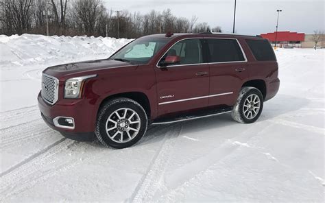 2017 GMC Yukon Denali: Escalade Lite - The Car Guide