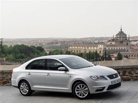 SEAT Toledo Review (2021) | Parkers