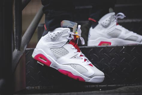 Air Jordan 6 Hare Bugs Bunny CT8529-062 Release Date - SBD