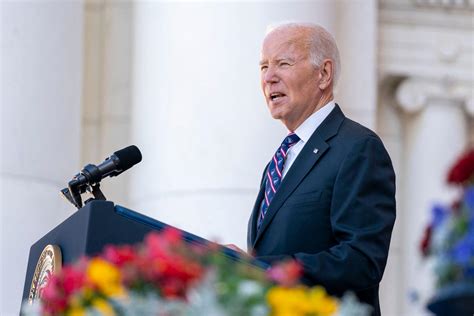 Joe Biden BLASTED For 'Embarrassing' & 'Pathetic' Moment In Arlington