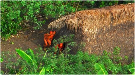 The Sentinelese tribe living on an island in the Indian Ocean have ...