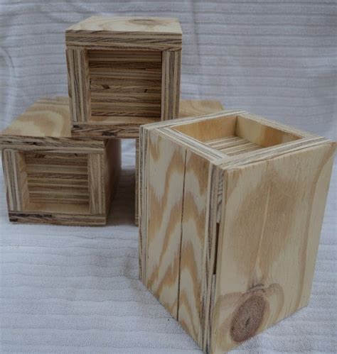 Items similar to Wood Furniture / Bed Risers, From 2 to 5.5 inches, Handmade, Set of 4, Made to ...