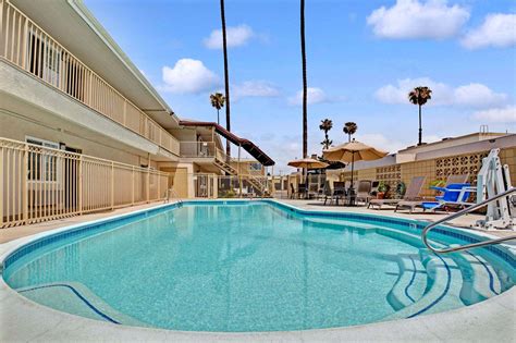 Super 8 Motel Culver City Los Angeles, CA - See Discounts