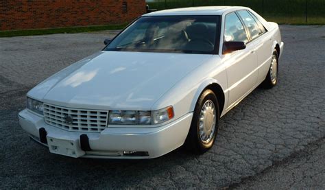 1992 Cadillac Seville STS 4.9L Beautiful ORIGINAL Collector Quality Car ...