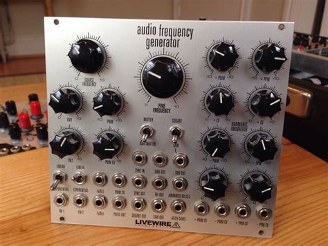 Livewire AFG (Audio Frequency Generator) eurorack synth modular V1 ...