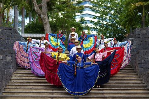 Cuadro de Danza Folklórica "Tierra Nuestra" arriba a su sexto aniversario - Blogs UNAH