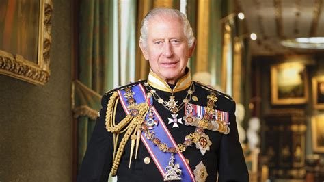 King Charles III’s official portrait for UK public buildings unveiled | CNN