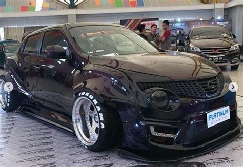 Nissan Juke Widebody Looks Stout, Has Massive Ducktail Spoiler