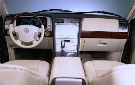 2004 Lincoln Navigator Interior Photos | Brokeasshome.com