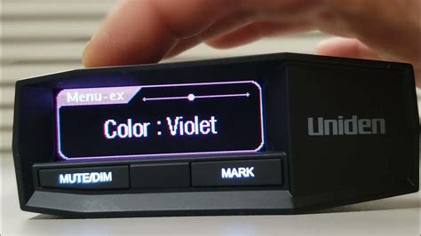 Uniden R8 Customizable Color Display - YouTube