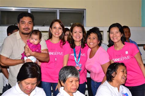 Reymund Domingo, husband of Bituin Escalante, with daughter Luna, Kara ...