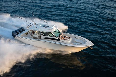 Grady-White Canyon 456 | Grady white boats, Boat, Fishing yachts