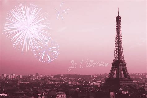 [100+] Pink Eiffel Tower Wallpapers | Wallpapers.com