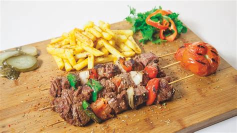 A la parrilla: cómo preparar unos ricos pinchos de carne y verduras ¡en ...