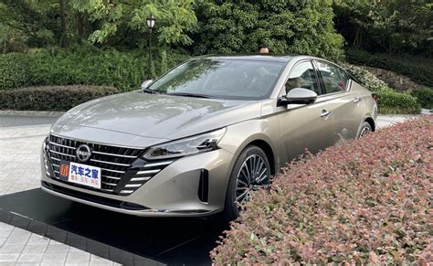 Nissan Teana 2023 chính thức trình làng, phả hơi nóng lên Toyota Camry và Honda Accord