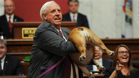 Jim Justice hoists dog's derrière in cheeky response to critics - CNNPolitics