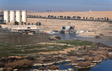 Iraq’s Mosul Dam Teetering on the Brink of Collapse