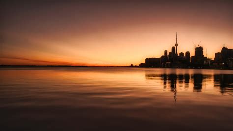 Sunset in Toronto - Cityscapes Photography on Fstoppers