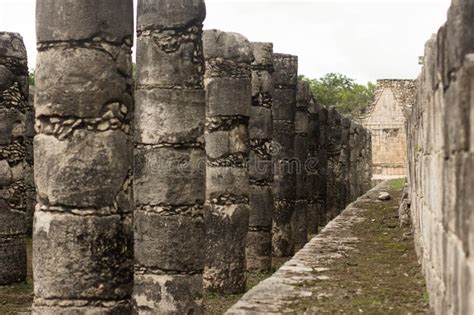 Chichen Itza ruins stock photo. Image of chichen, ancient - 104968952