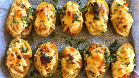 Cheesy Baked Stuffed Potatoes