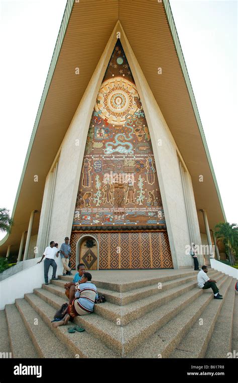 Parliament building, Port Moresby, Papua New Guinea, Melanesia Stock ...