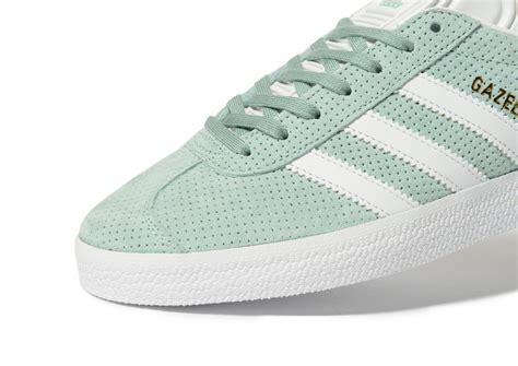 adidas Originals Suede Gazelle in Green - Lyst