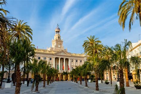 30 Unique Things to do in Cadiz, Spain [3 Day Itinerary] - Visit Southern Spain