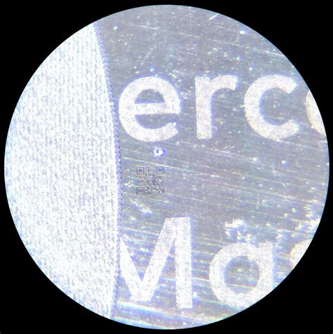 MasterCard hologram contains a hidden QR code 150µm wide (60/120x) : r ...