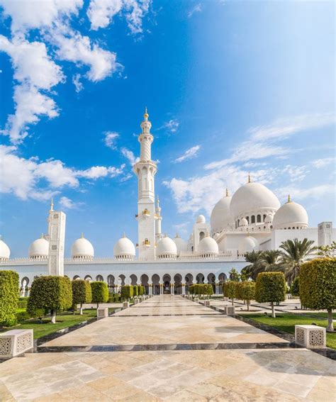 17 Photos with the Most Beautiful Mosque in the World in 2021 ...