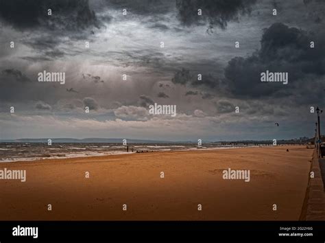 Boscombe beach hi-res stock photography and images - Alamy